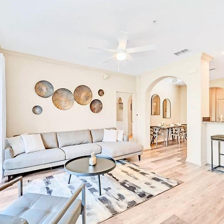 אורלנדו Bright 2Br Condo With Pool And Hot Tub - Near Disney! מראה חיצוני תמונה